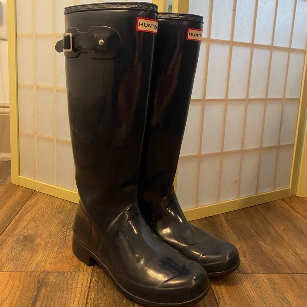 Hunter Navy Rain Boots
